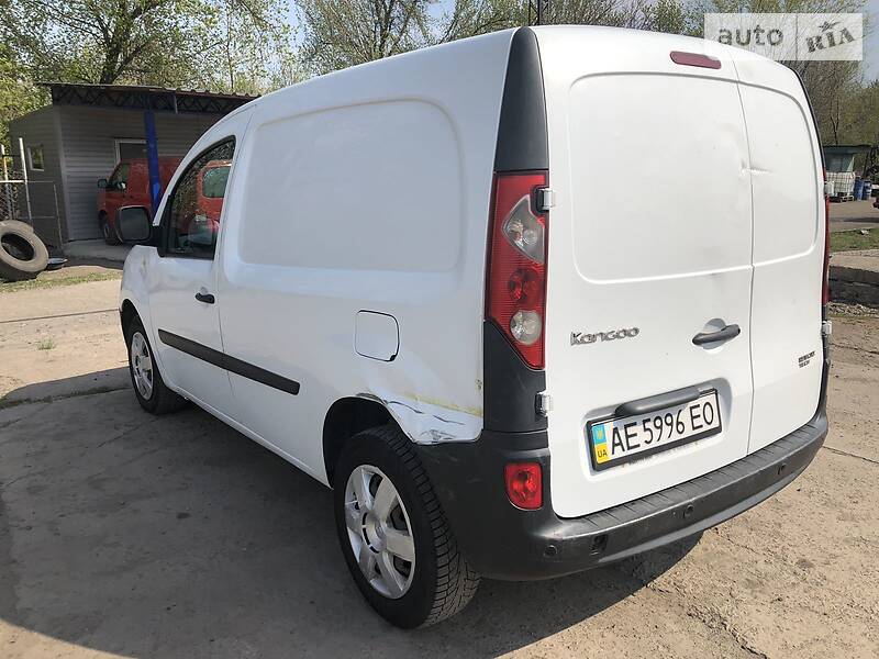 Вантажопасажирський фургон Renault Kangoo 2010 в Дніпрі