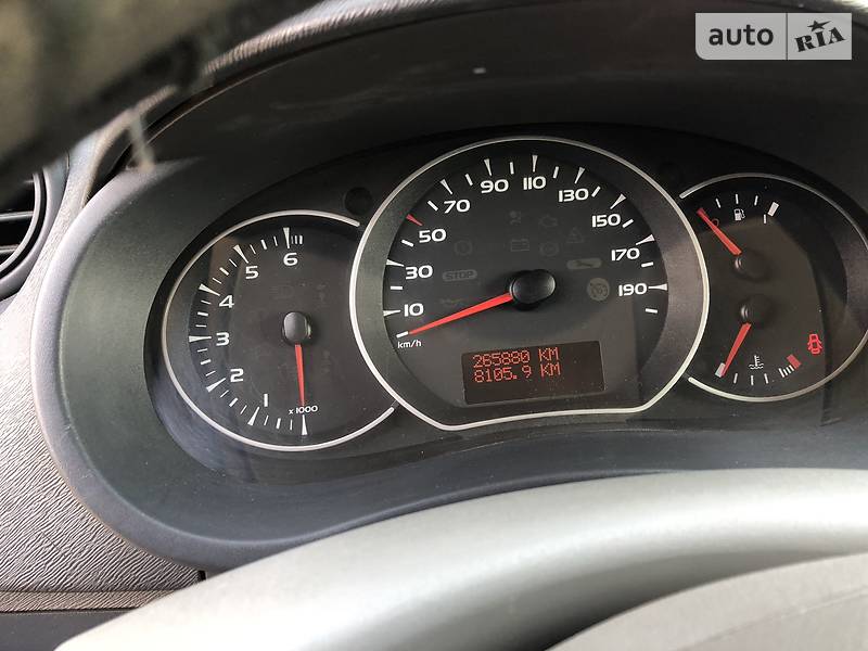 Вантажопасажирський фургон Renault Kangoo 2010 в Дніпрі