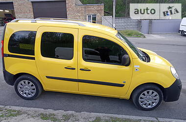 Вантажопасажирський фургон Renault Kangoo 2012 в 