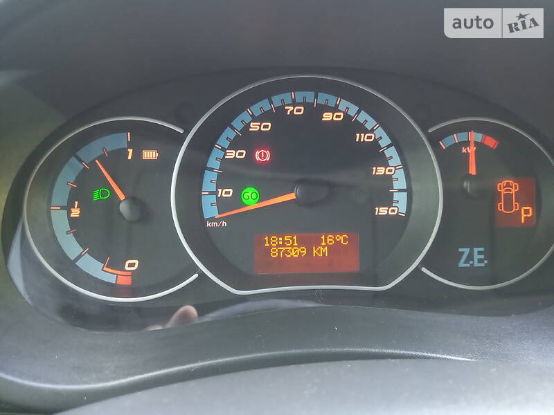 Вантажопасажирський фургон Renault Kangoo 2012 в Обухові