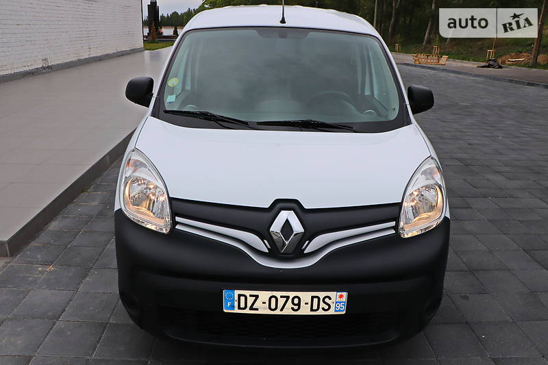 Вантажопасажирський фургон Renault Kangoo 2016 в Кременчуці