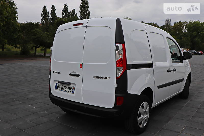 Вантажопасажирський фургон Renault Kangoo 2016 в Кременчуці