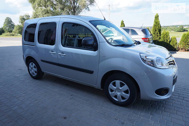 Универсал Renault Kangoo 2016 в Львове