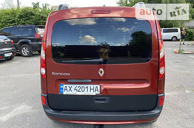 Вантажопасажирський фургон Renault Kangoo 2009 в 