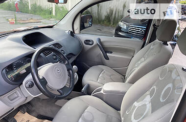 Вантажопасажирський фургон Renault Kangoo 2009 в 
