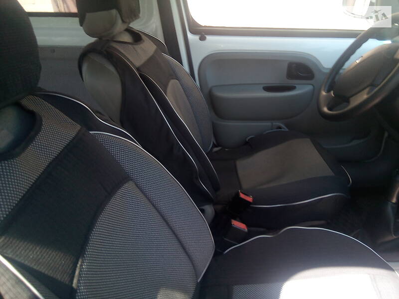 Вантажопасажирський фургон Renault Kangoo 2006 в Мелітополі