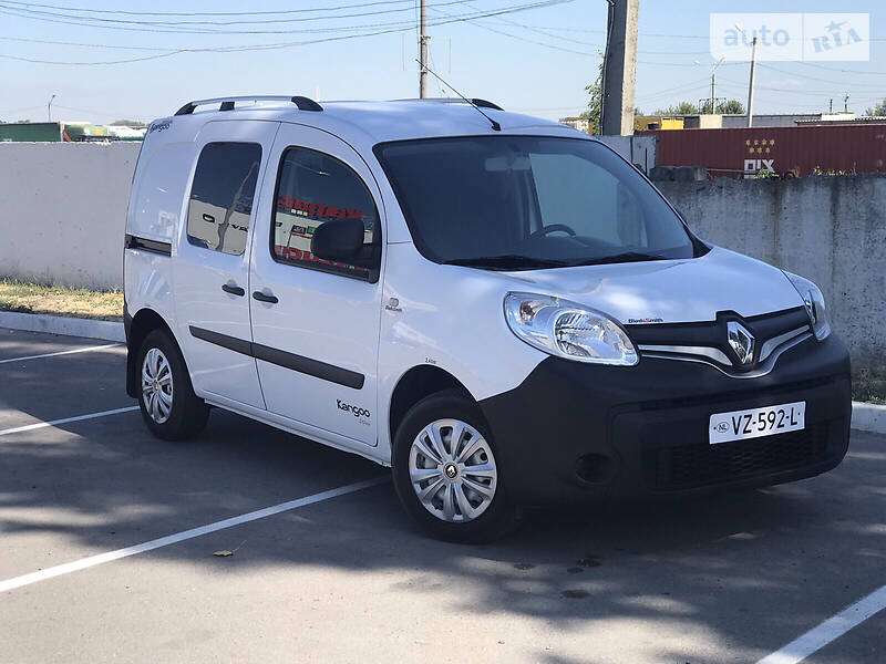 Грузопассажирский фургон Renault Kangoo 2017 в Днепре