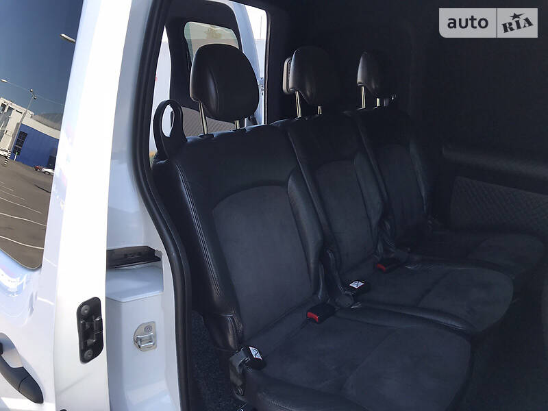 Грузопассажирский фургон Renault Kangoo 2017 в Днепре