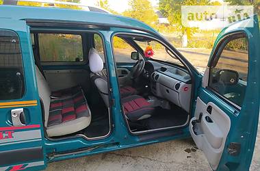 Грузопассажирский фургон Renault Kangoo 2006 в Новоархангельске