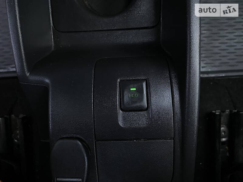 Вантажопасажирський фургон Renault Kangoo 2015 в Луцьку