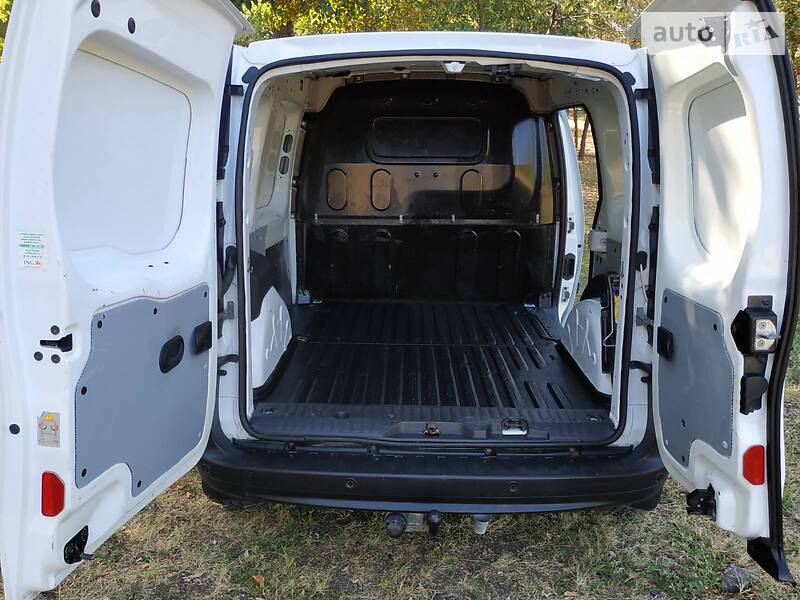 Вантажопасажирський фургон Renault Kangoo 2011 в Миколаєві