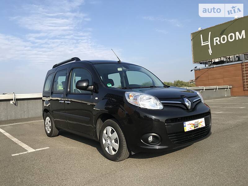 Грузопассажирский фургон Renault Kangoo 2015 в Киеве