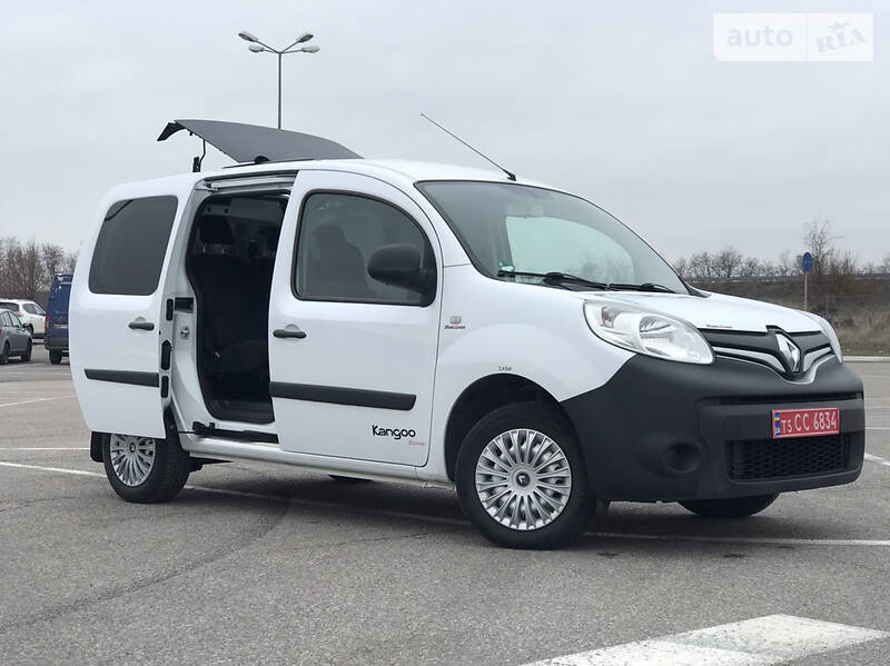 Грузопассажирский фургон Renault Kangoo 2017 в Днепре