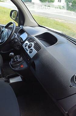 Грузовой фургон Renault Kangoo 2013 в 