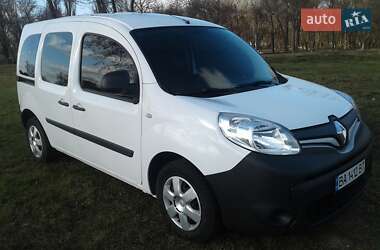 Минивэн Renault Kangoo 2015 в Александрие