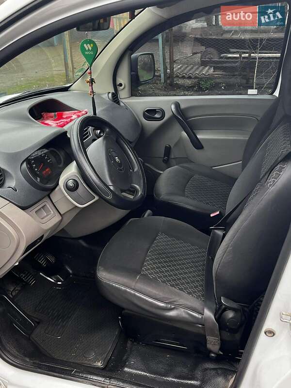 Мінівен Renault Kangoo 2009 в Звягелі