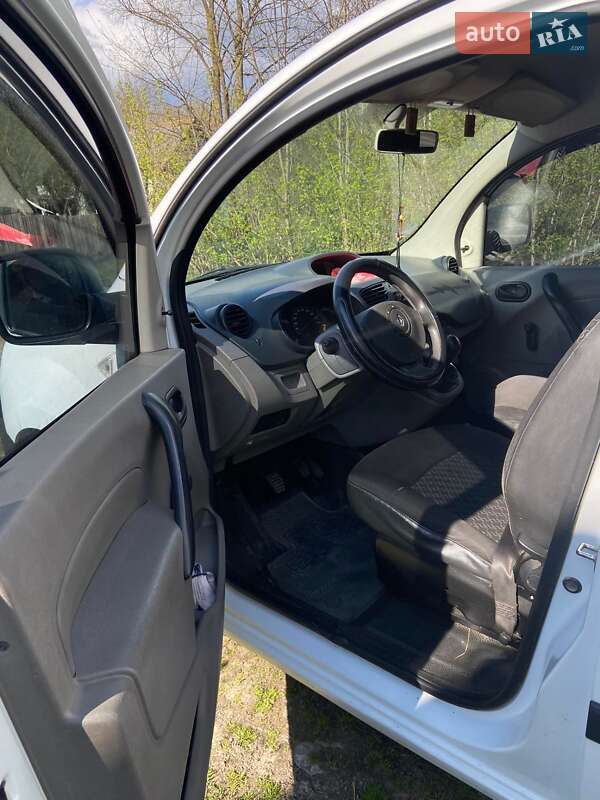 Мінівен Renault Kangoo 2009 в Звягелі