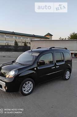 Мінівен Renault Kangoo 2011 в  фото 2 Мінівен Renault Kangoo 2011 в