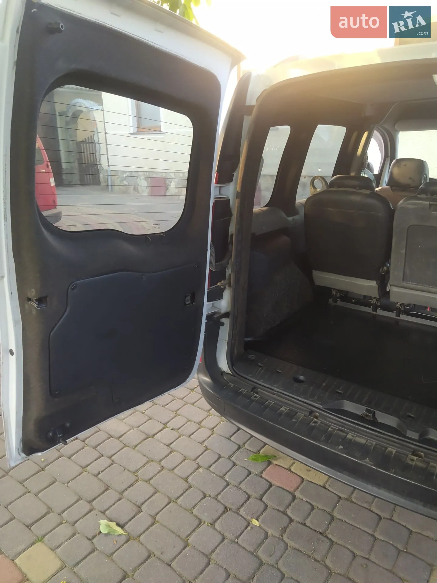 2010 Renault Kangoo - мініатюра 8