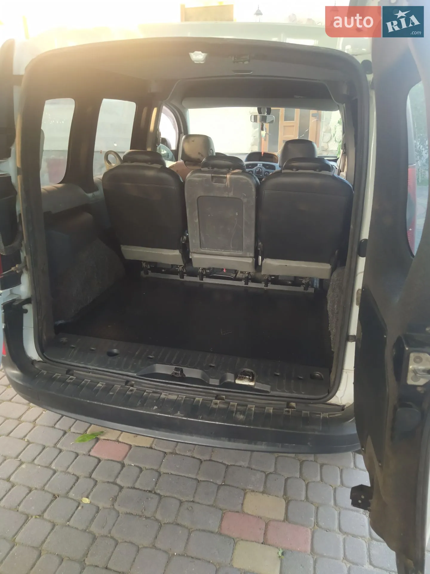 2010 Renault Kangoo - мініатюра 9