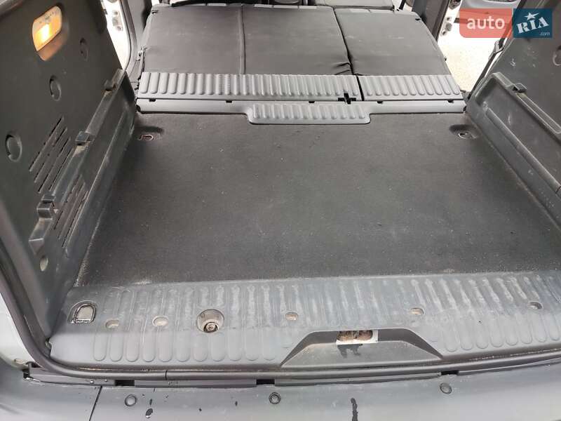 Мінівен Renault Kangoo 2013 в Житомирі