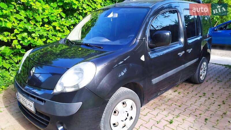 Минивэн Renault Kangoo 2009 в Дубно