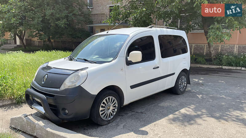 Минивэн Renault Kangoo 2008 в Межевой