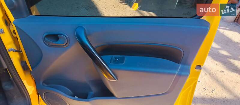 Минивэн Renault Kangoo 2014 в Кременчуге