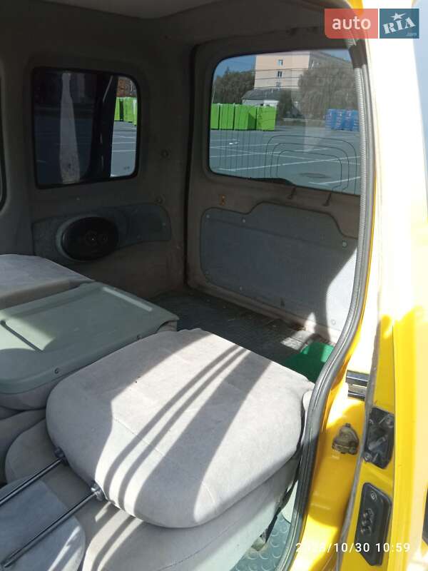 Минивэн Renault Kangoo 2003 в Каменец-Подольском