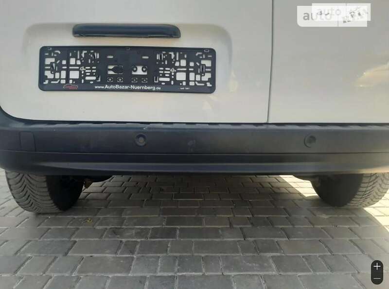 Грузовой фургон Renault Kangoo 2014 в Тернополе