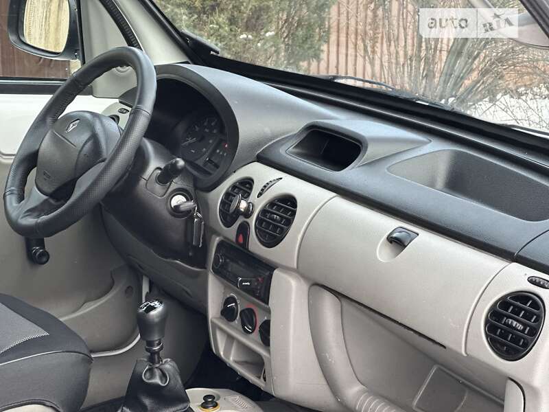 Минивэн Renault Kangoo 2005 в Ахтырке