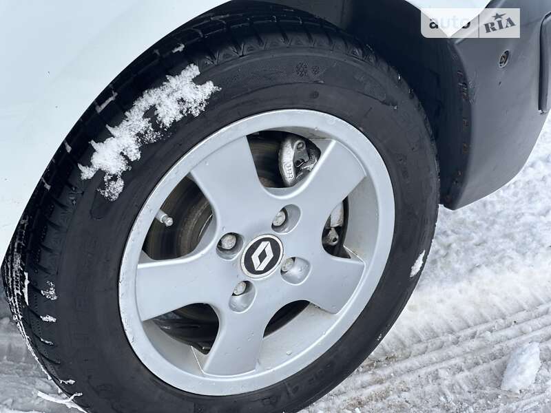 Минивэн Renault Kangoo 2005 в Ахтырке