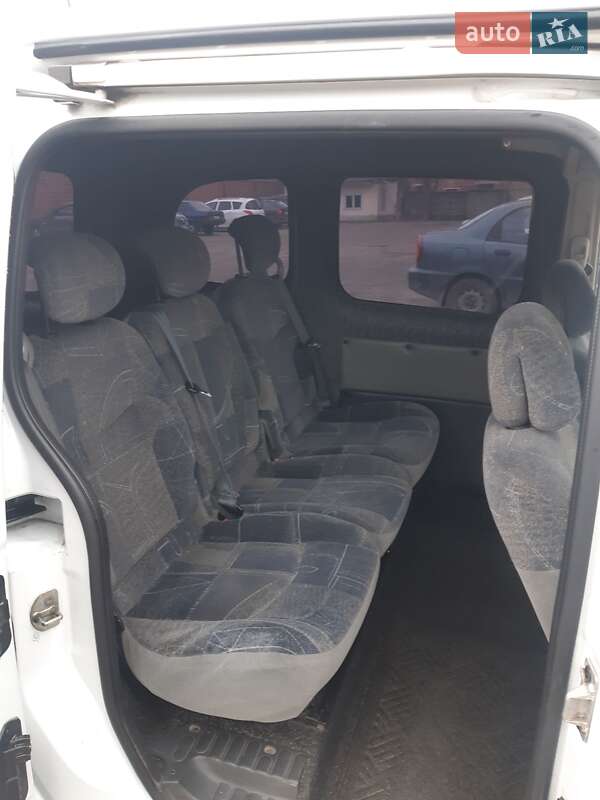 Минивэн Renault Kangoo 2009 в Черновцах