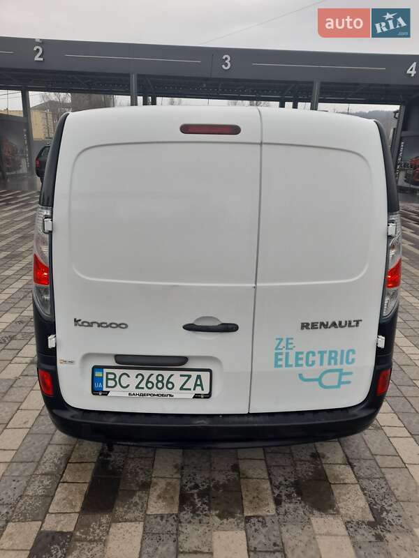Вантажний фургон Renault Kangoo 2016 в Львові