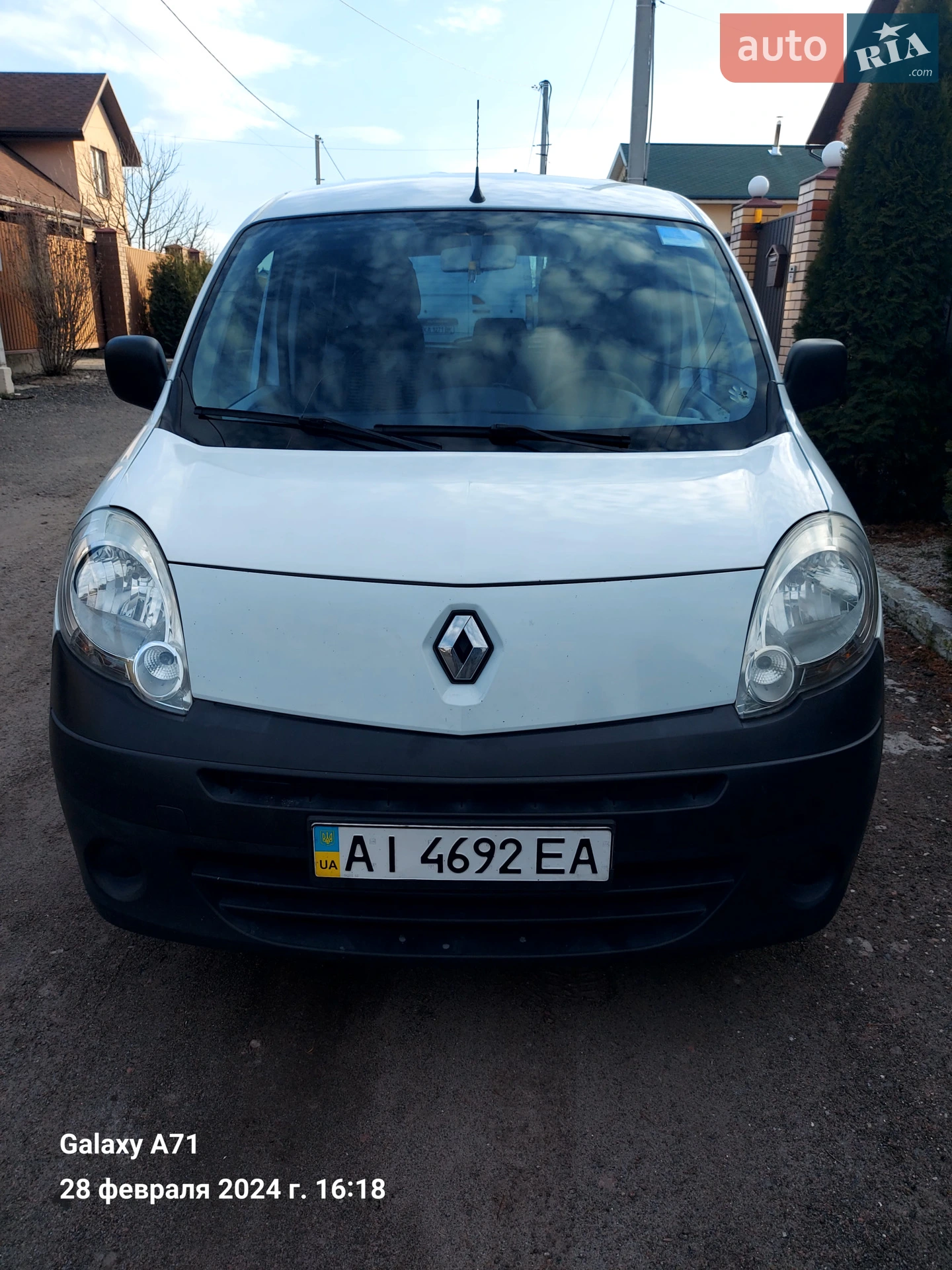 2010 Renault Kangoo - фото 1
