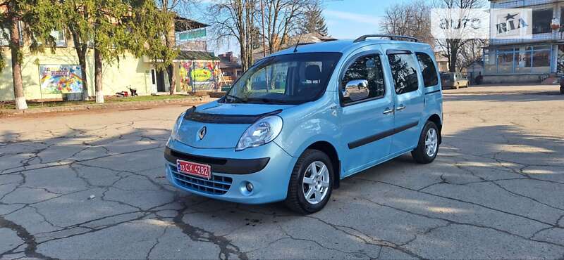 Минивэн Renault Kangoo 2012 в Новоархангельске