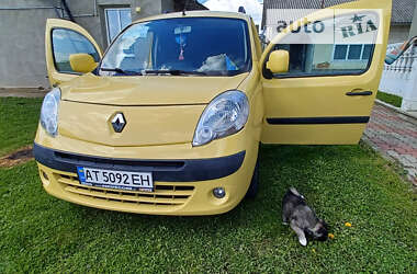Минивэн Renault Kangoo 2010 в Снятине