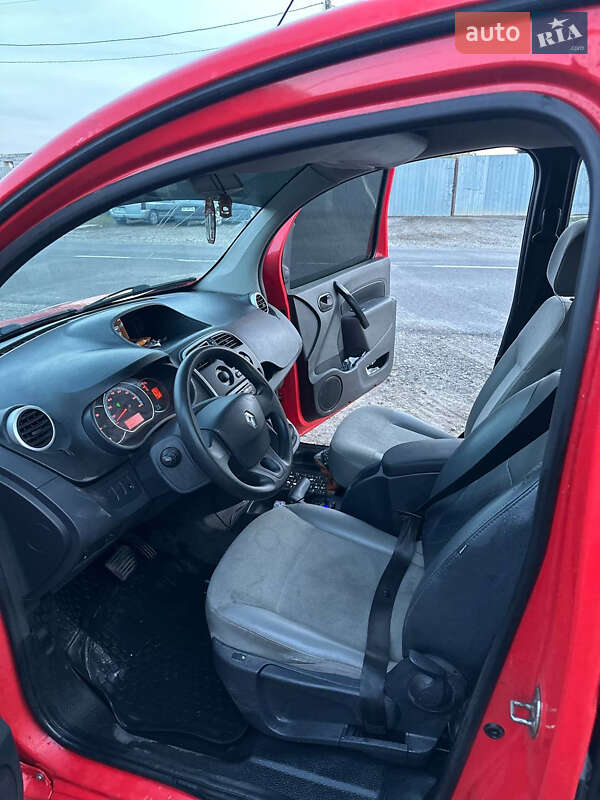 Минивэн Renault Kangoo 2015 в Львове