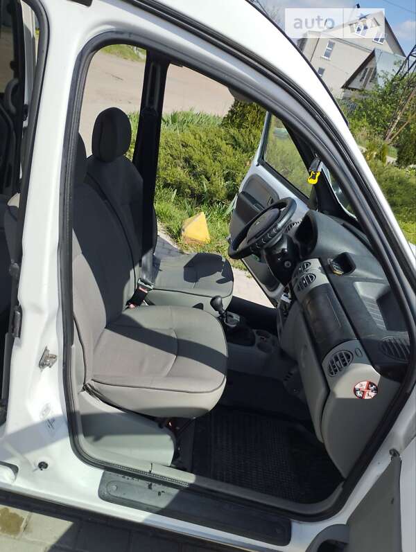 Минивэн Renault Kangoo 2007 в Житомире