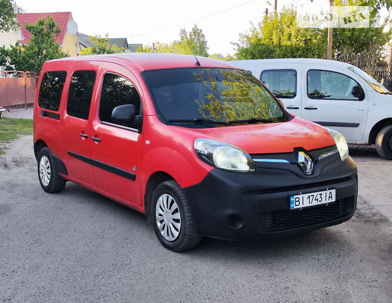 Минивэн Renault Kangoo 2016 в Новых Санжарах