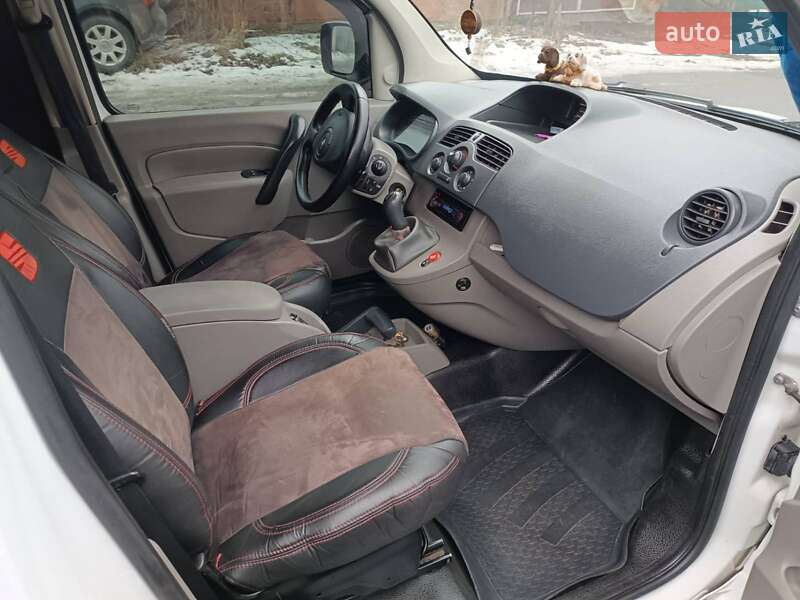 Минивэн Renault Kangoo 2010 в Бершади
