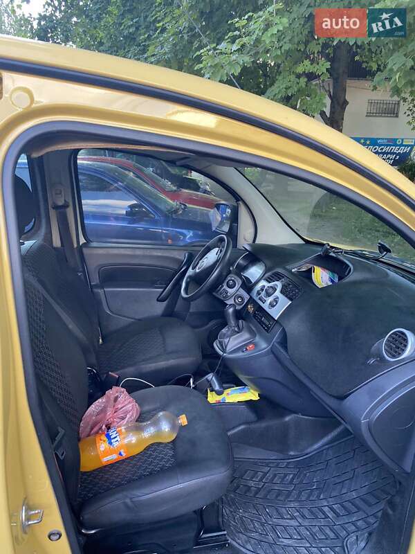 Мінівен Renault Kangoo 2011 в Мукачевому