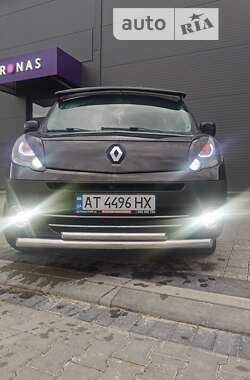 Минивэн Renault Kangoo 2011 в 
