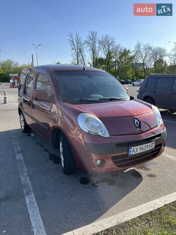 Минивэн Renault Kangoo 2009 в Чугуеве