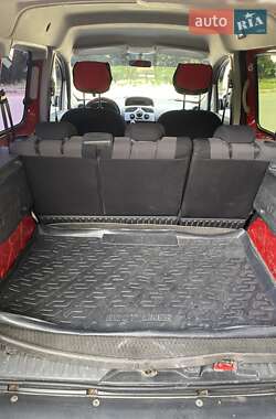 Минивэн Renault Kangoo 2011 в 