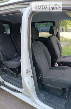 Минивэн Renault Kangoo 2015 в Каменском