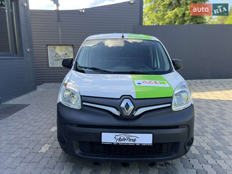 Вантажний фургон Renault Kangoo 2019 в Чернівцях