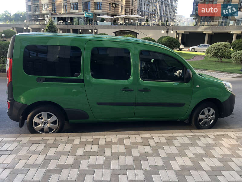 Минивэн Renault Kangoo 2016 в Киеве