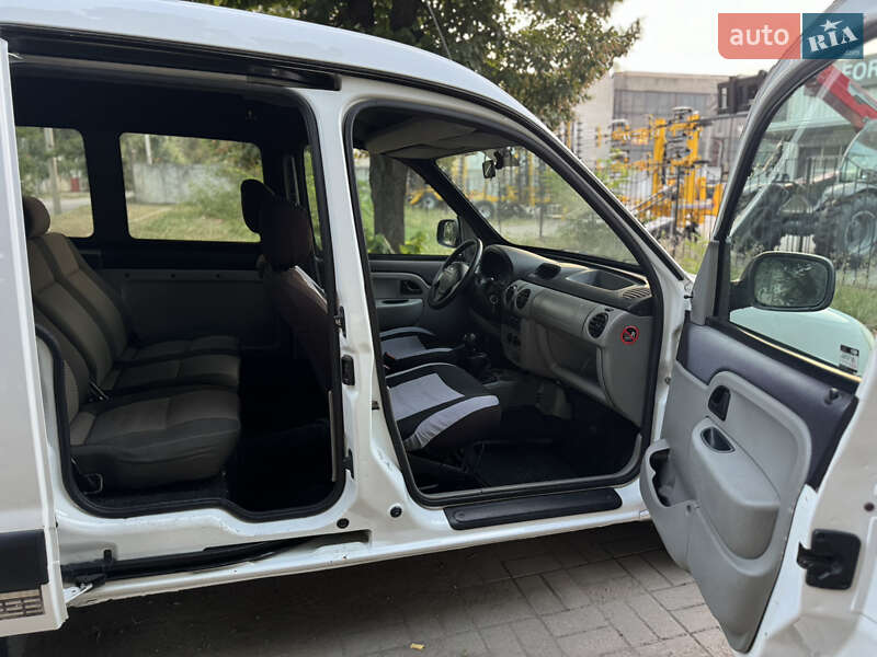 Мінівен Renault Kangoo 2006 в Дніпрі