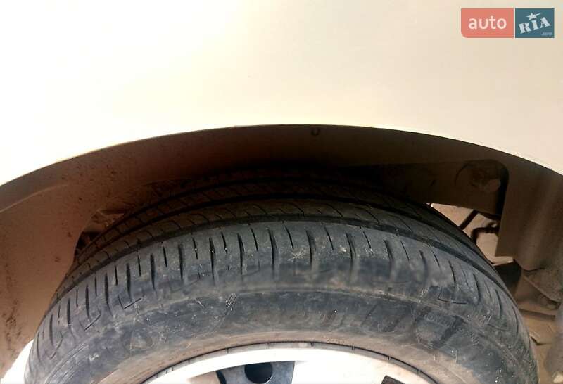 Минивэн Renault Kangoo 2010 в Измаиле